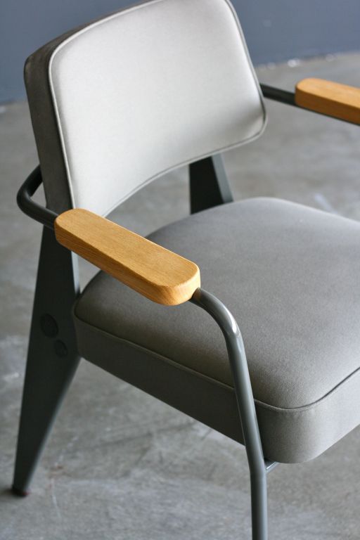 办公椅|现代真皮会议椅|办公家具|华体会体育官方在线官网家具|领导椅